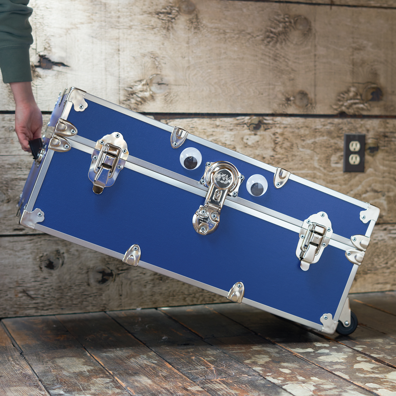 Travel Trunks - Travel Luggage Wardrobes by Rhino Trunk & Case